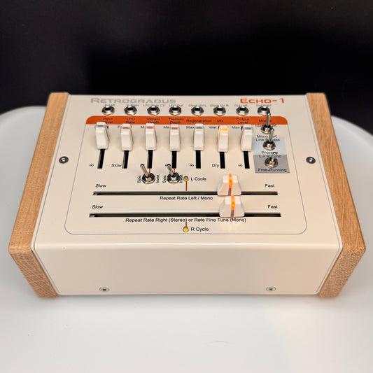 Echo-1, Almond finish