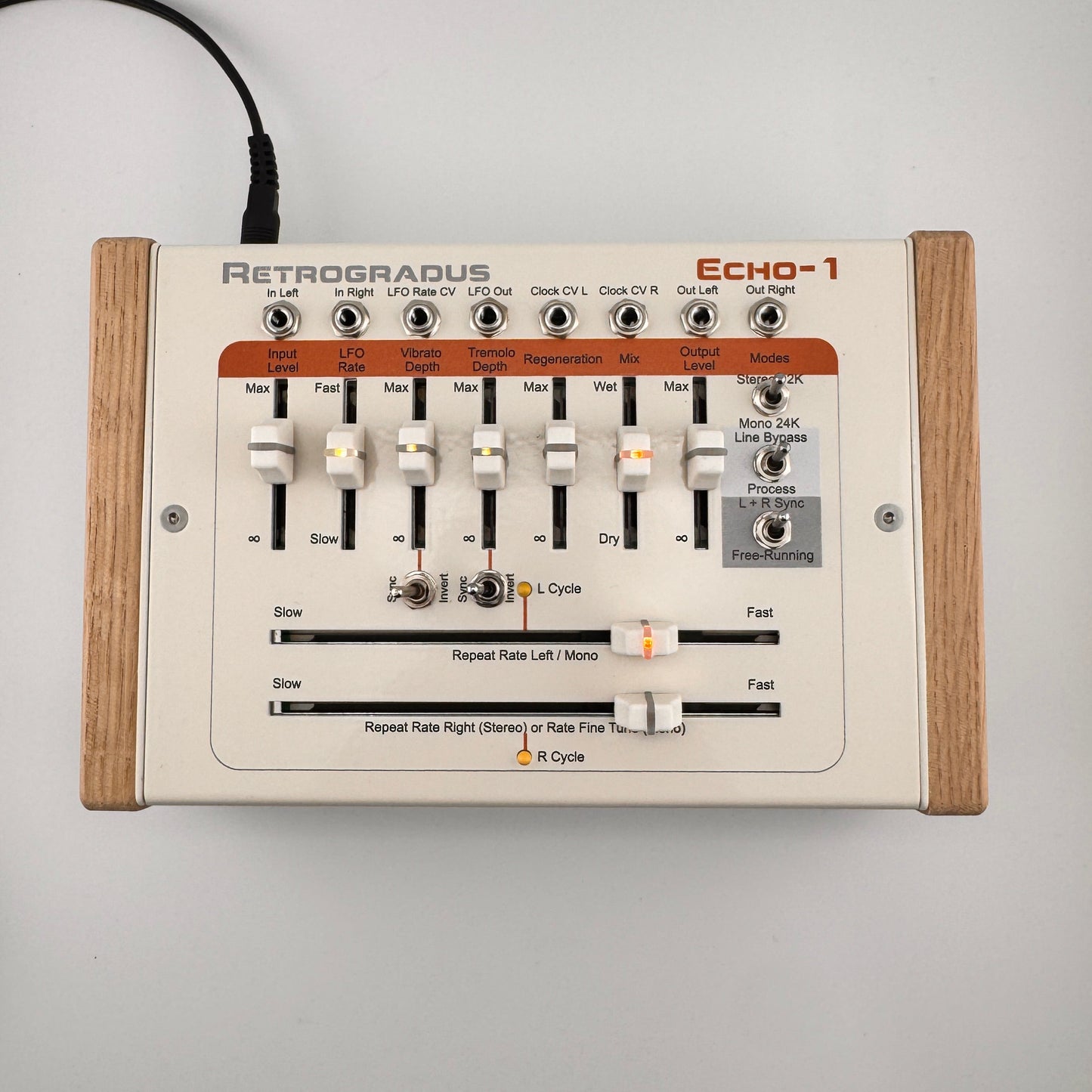 Echo-1, Almond finish