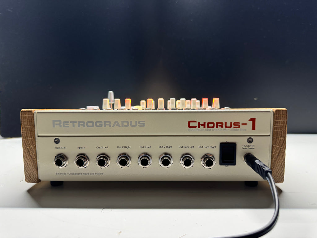 Chorus-1, Almond Finish