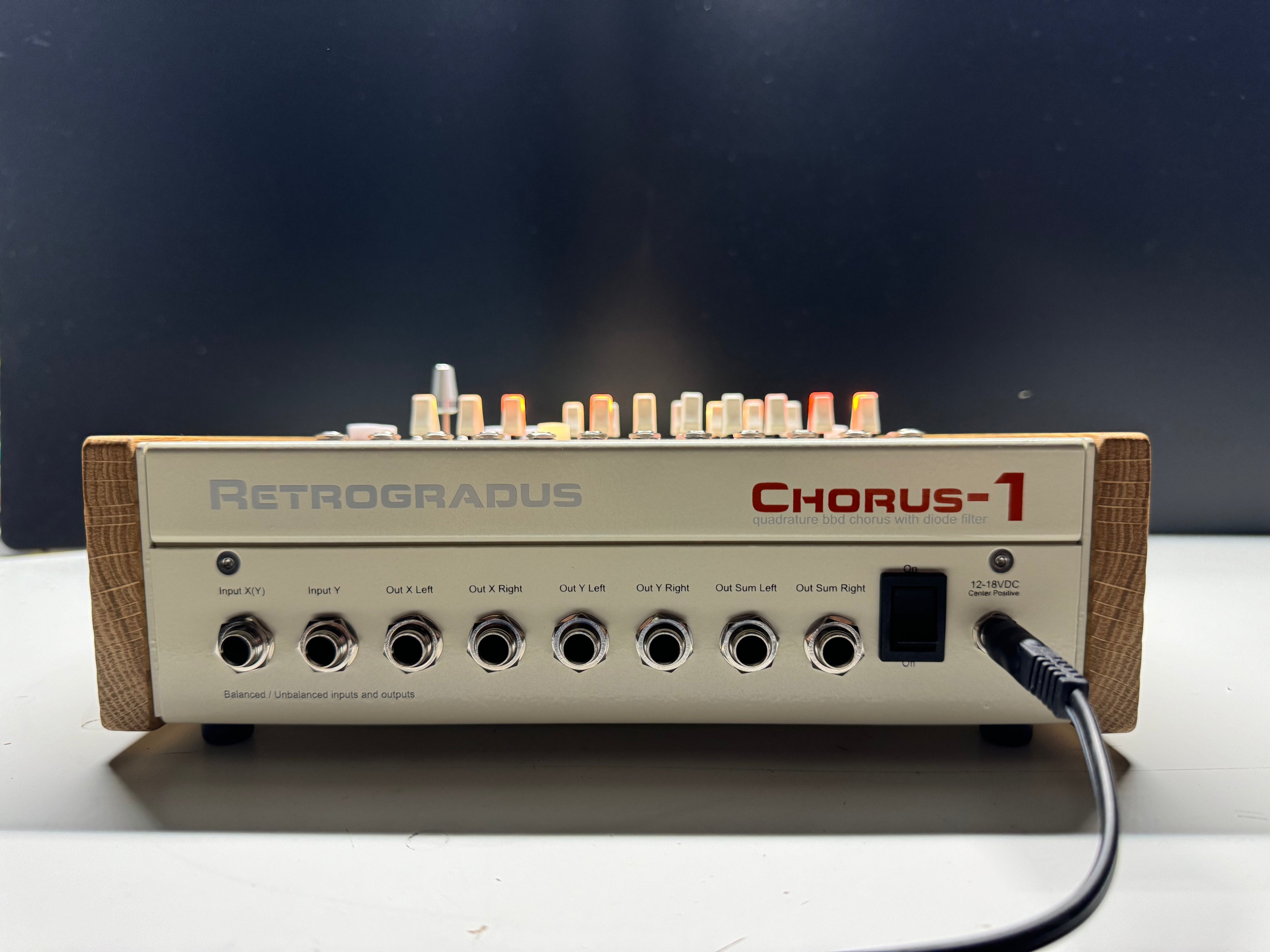 Chorus-1, Almond Finish