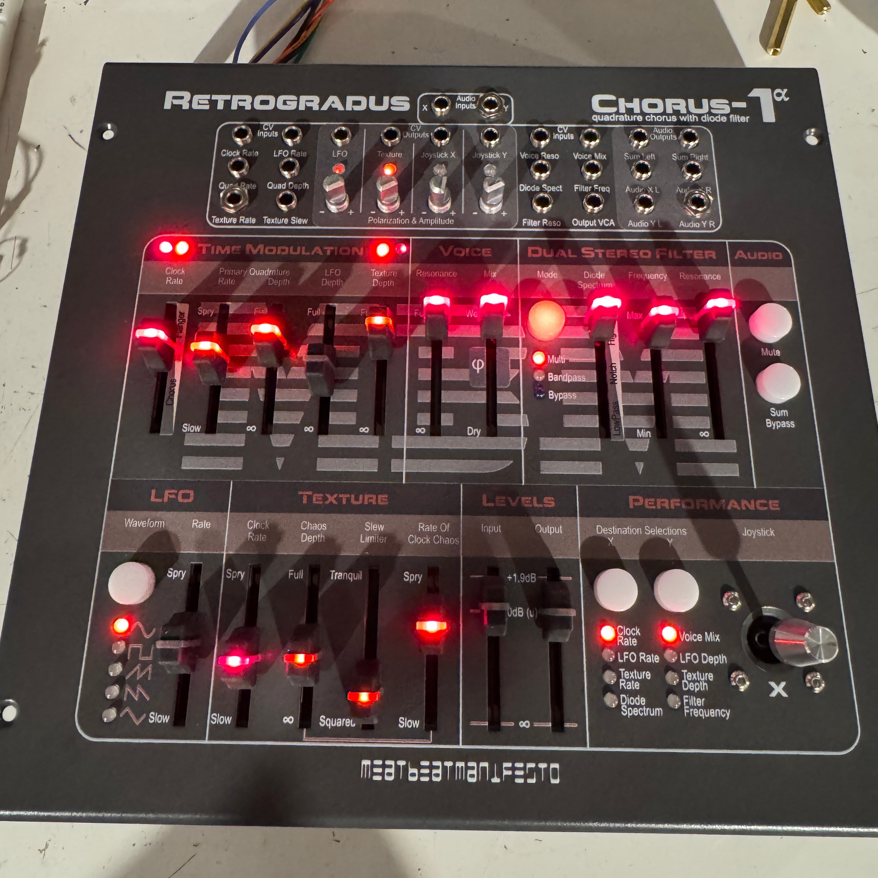 Chorus-1⍺, Custom Color