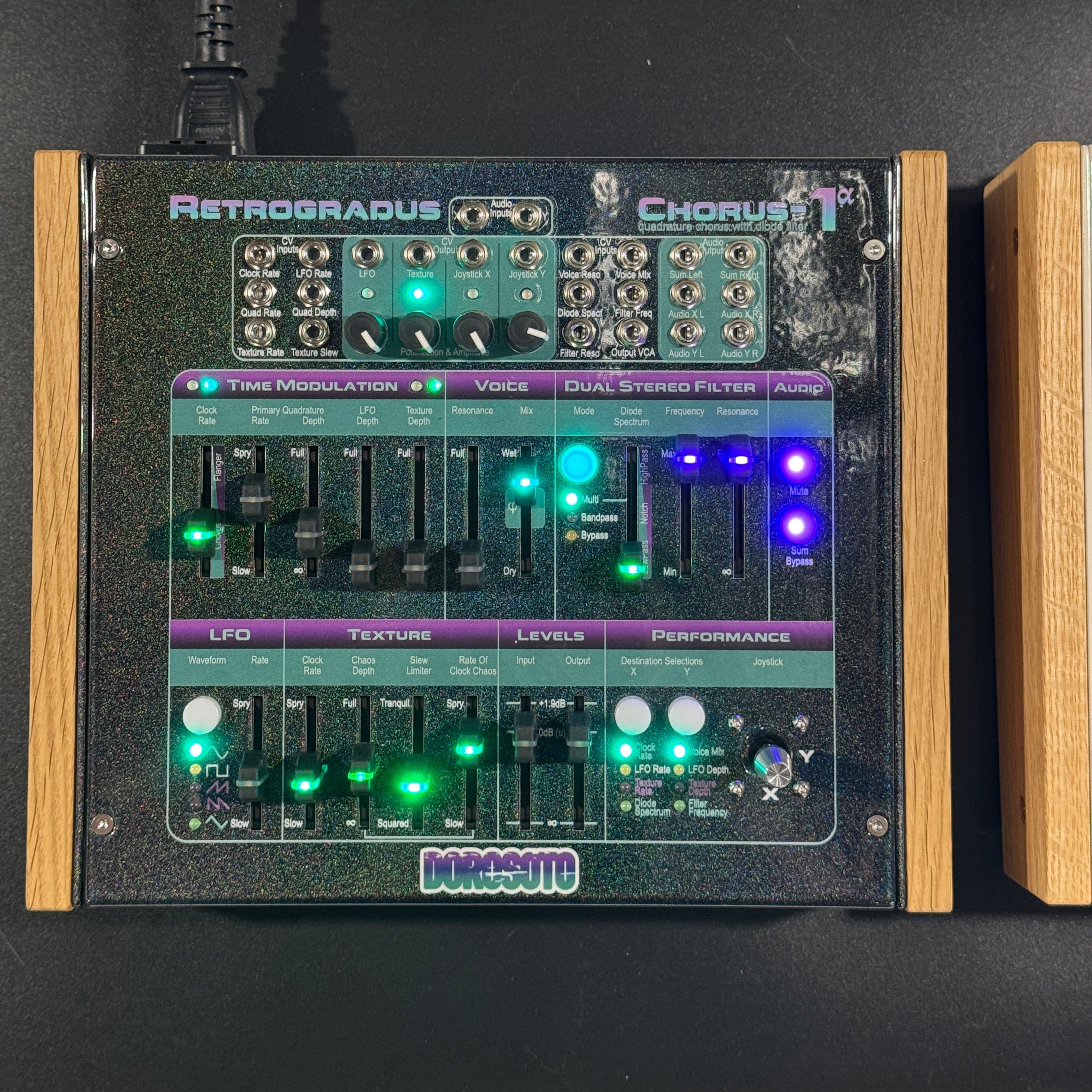 Chorus-1⍺, Custom Color